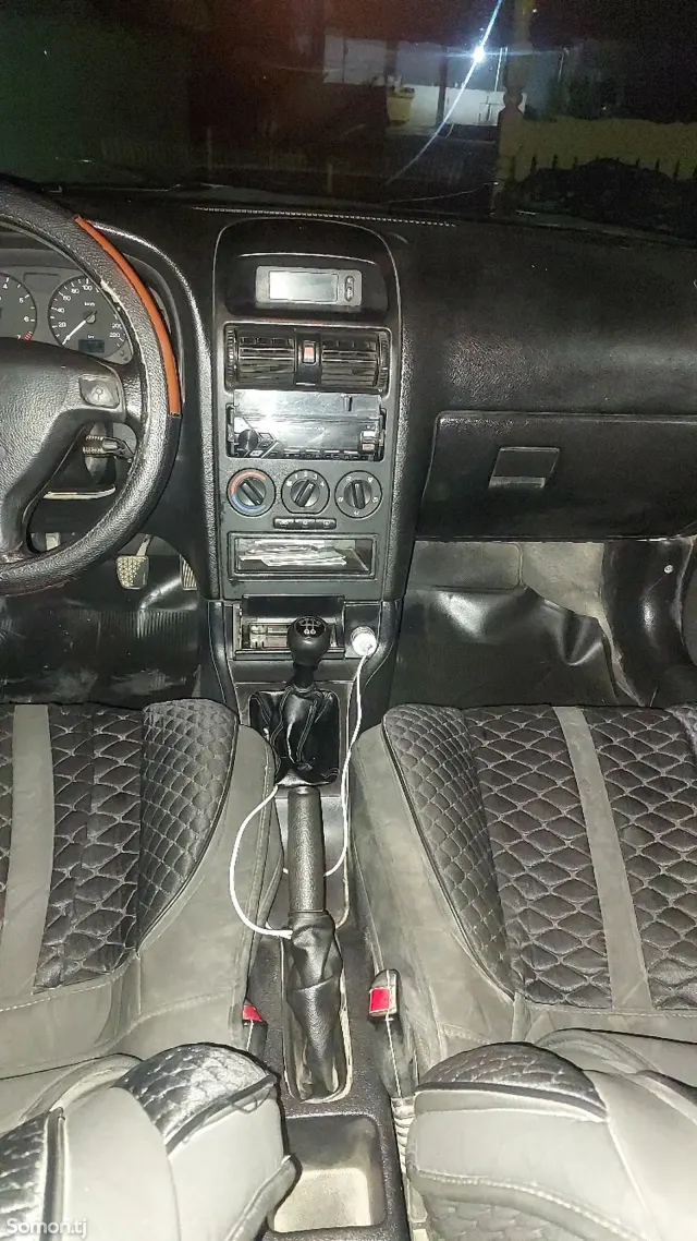 Opel Astra G 2000 · 1.6 MT