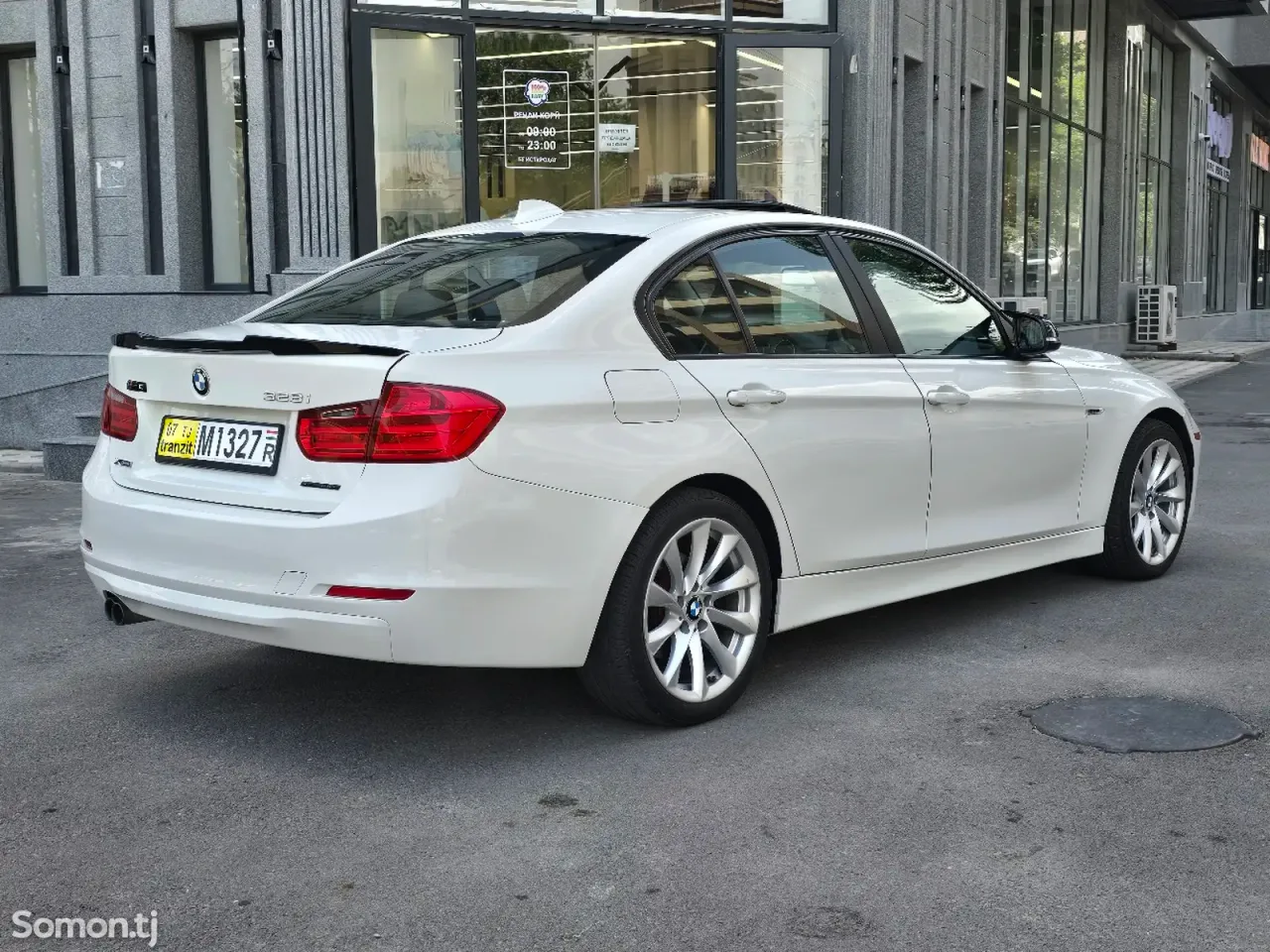 BMW 3 series 2014 · 2.0 AT