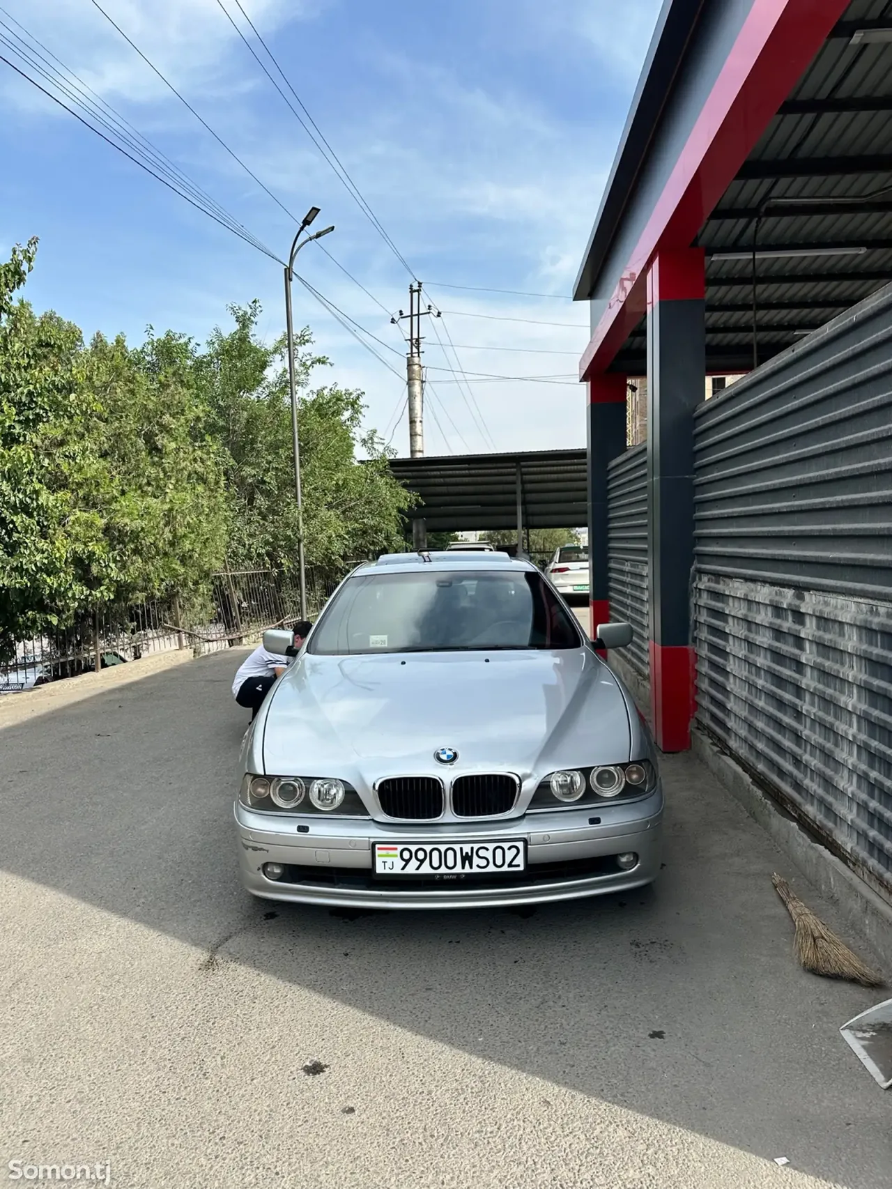 BMW 5 series 2002 · 2.5 AT