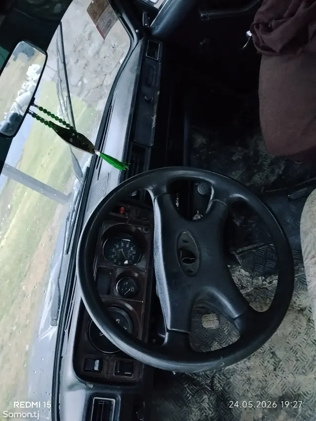 Lada (ВАЗ) 2105 2000 · 1.3 MT