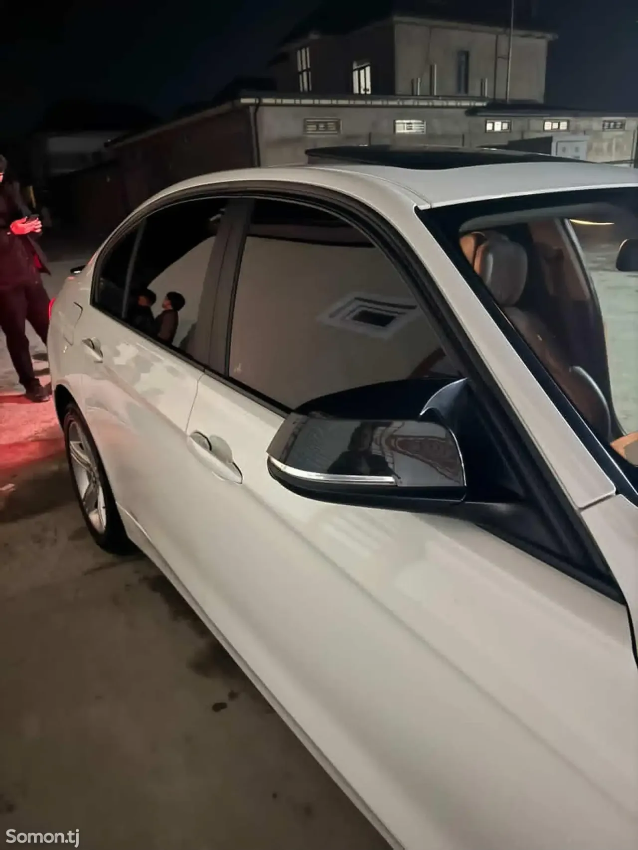 BMW 3 series 2014 · 2.0 AT