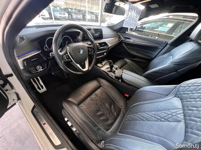 BMW 5 series 2017 · 2.0 AT