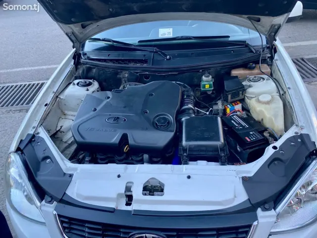 Lada (ВАЗ) Priora 2018 · 1.7 MT