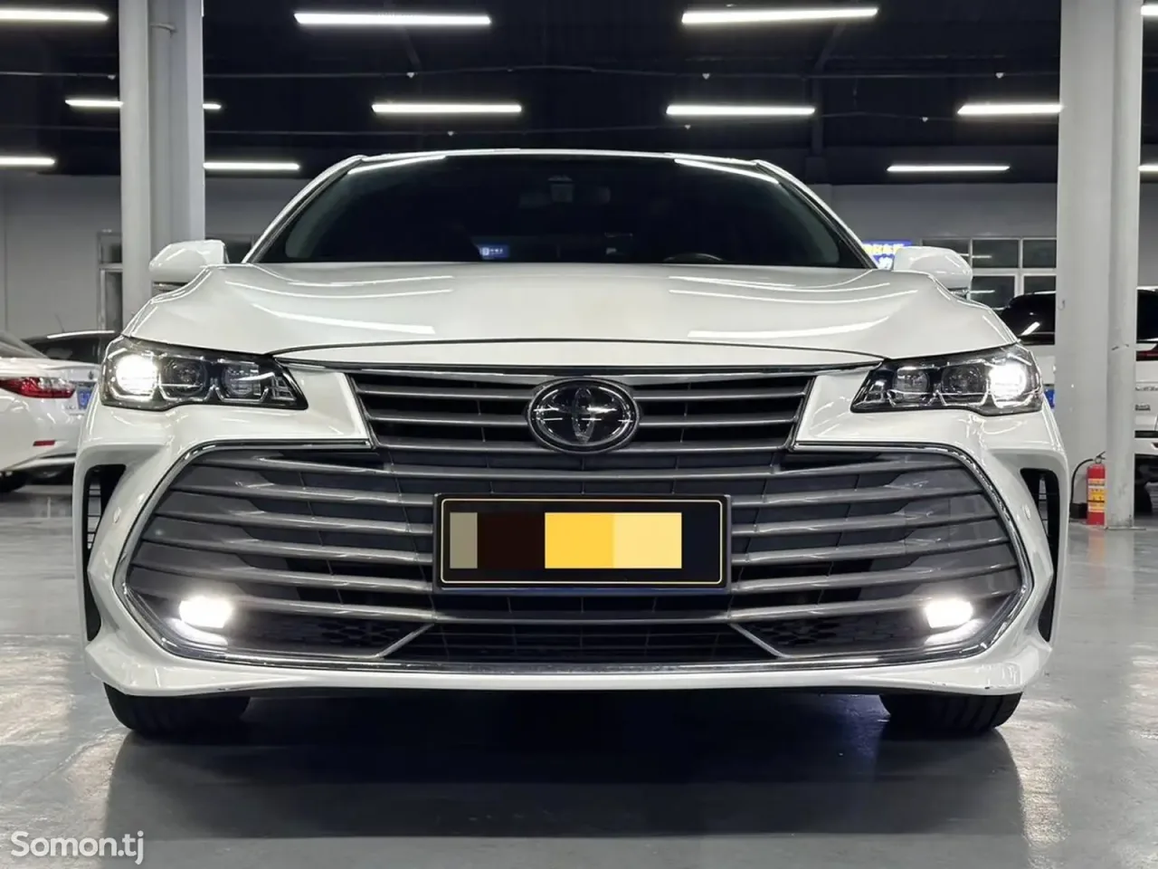 Toyota Avalon 2021 · 2.5 AT