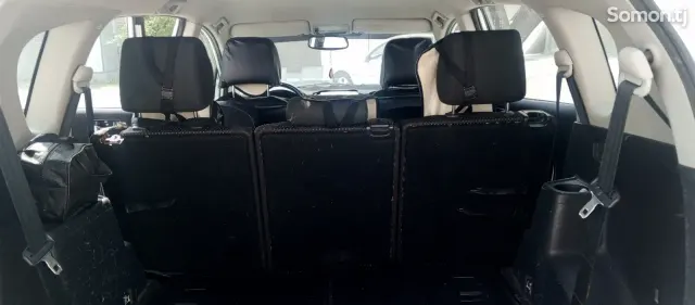 Toyota Verso 2008 · 2.2 MT