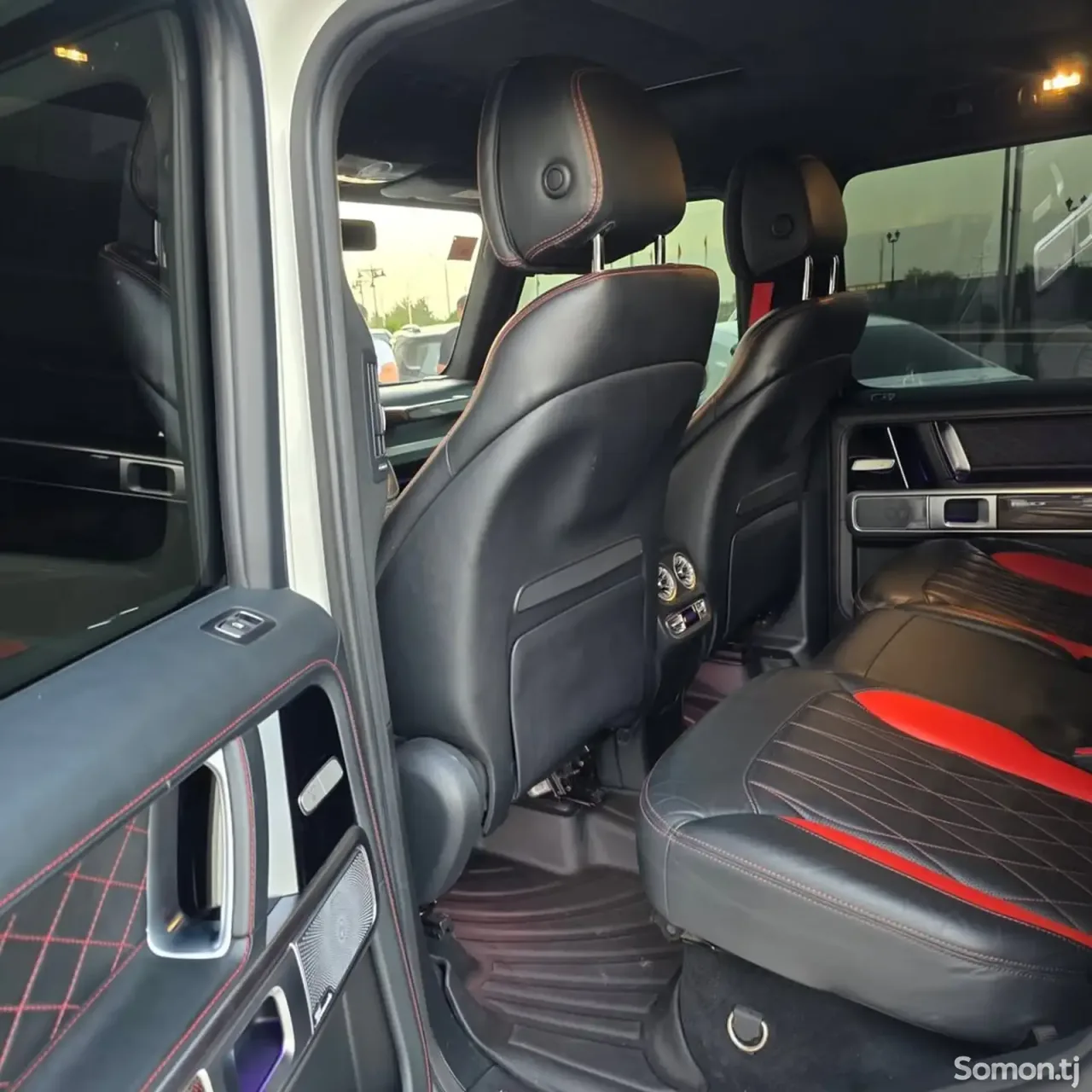 Mercedes-Benz G class 2020 · 4.0 AT