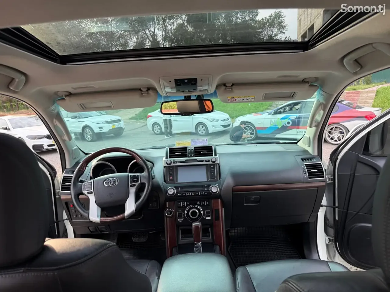 Toyota Land Cruiser Prado 2016 · 2.8 AT