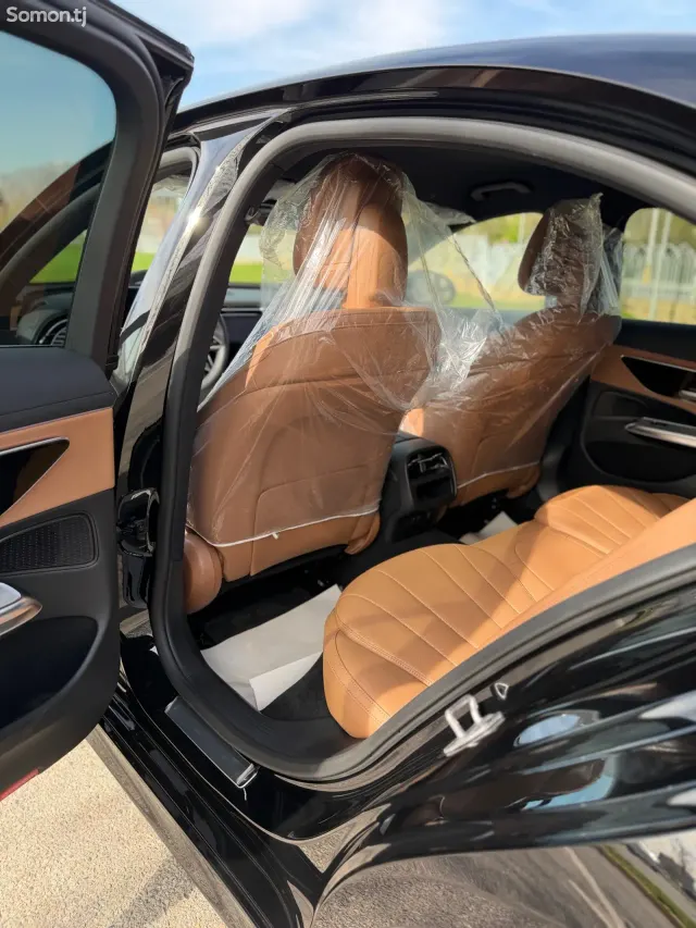 Mercedes-Benz E class 2025 · 3.0 AT