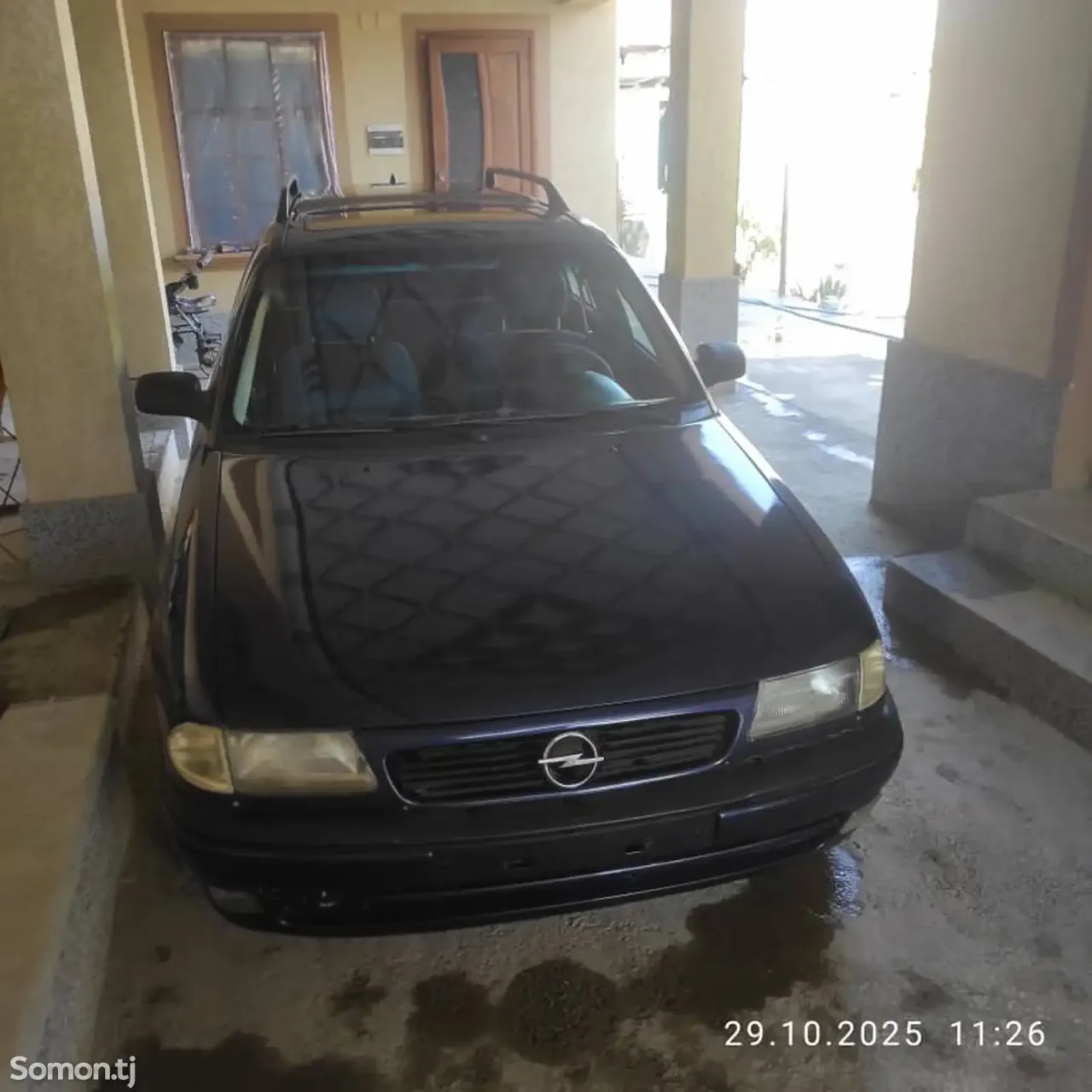 Opel Astra F 1996 · 1.6 MT
