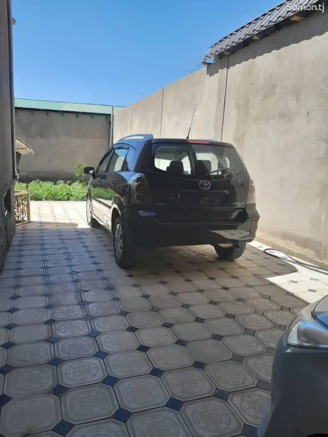 Toyota Verso 2006 · 1.8 MT