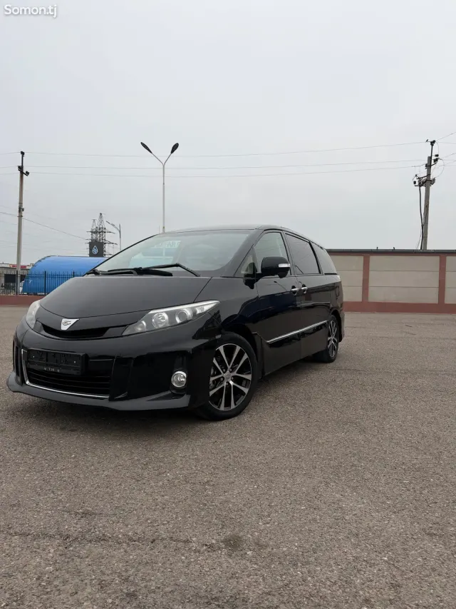 Toyota Estima 2014 · 2.4 AT