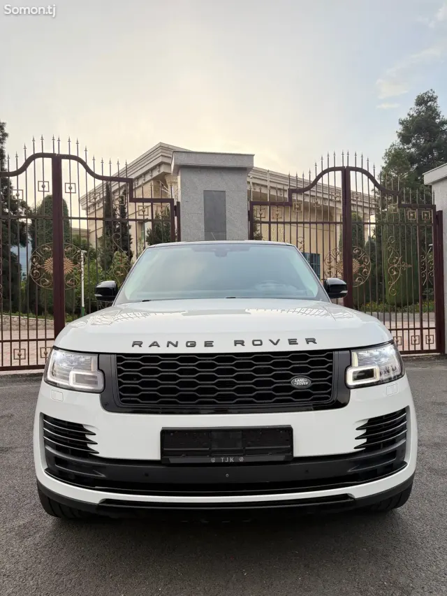 Land Rover Vogue 2019 · 5.0 AT