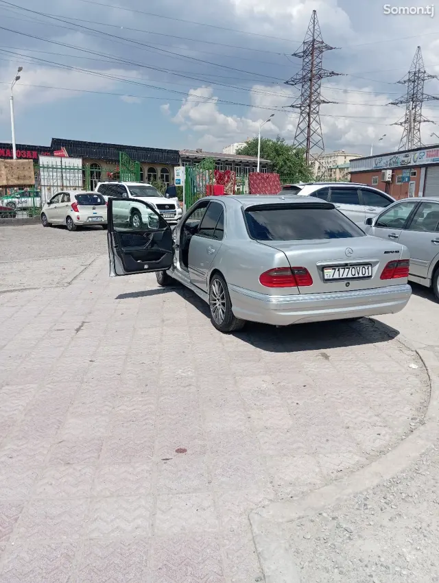 Mercedes-Benz C class 1999 · 4.3 AT