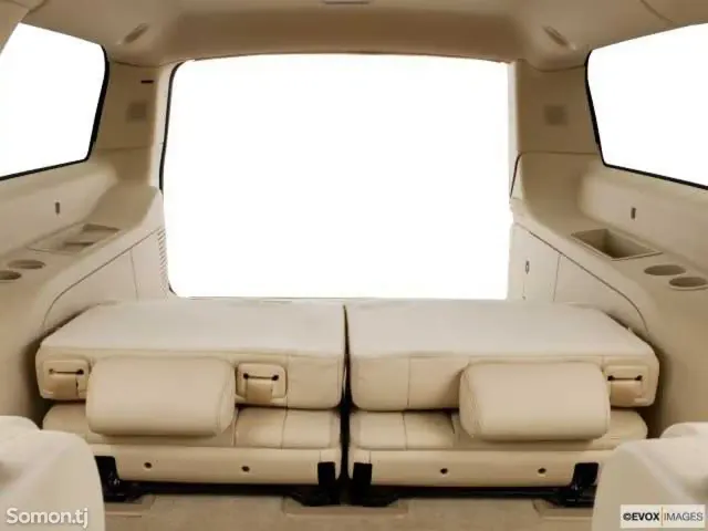 Cadillac Другая модель 2007 · 6.2 AT
