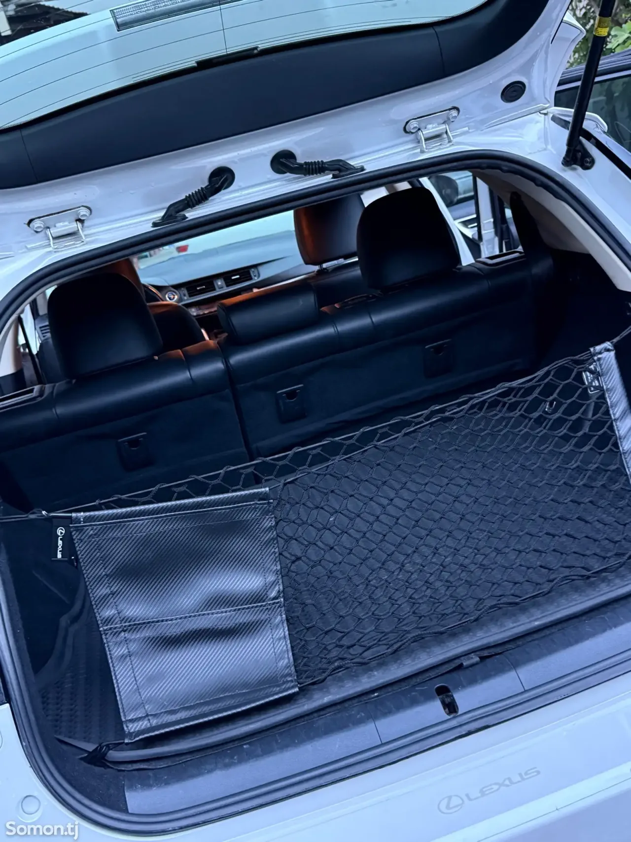 Lexus CT series 2015 · 2.0 AT