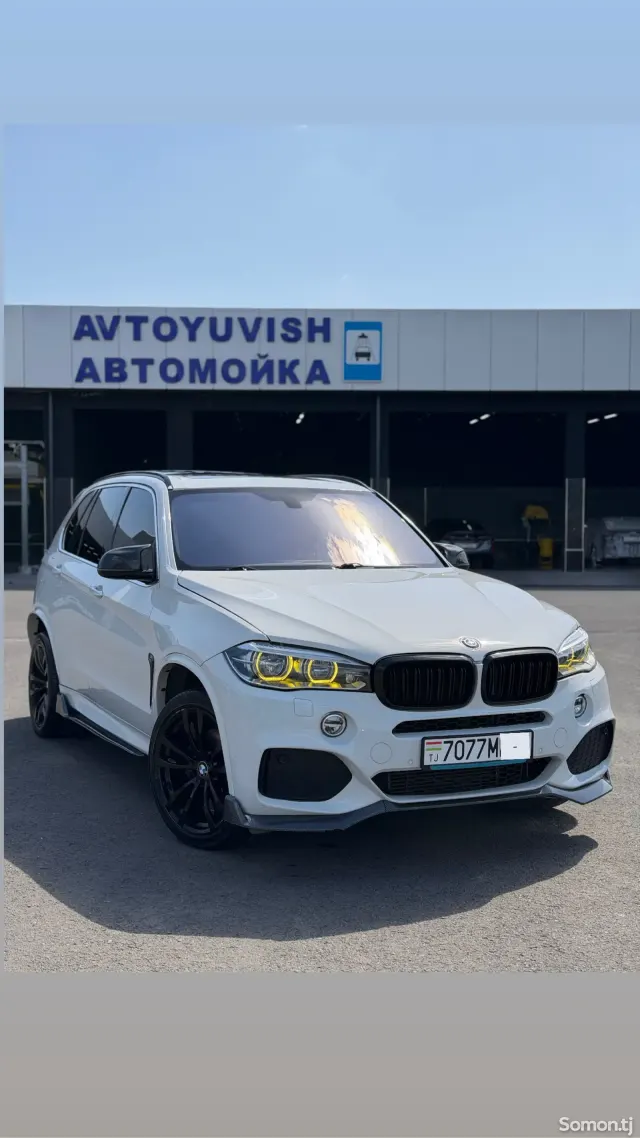 BMW X5 M 2015 · 3.0 AT