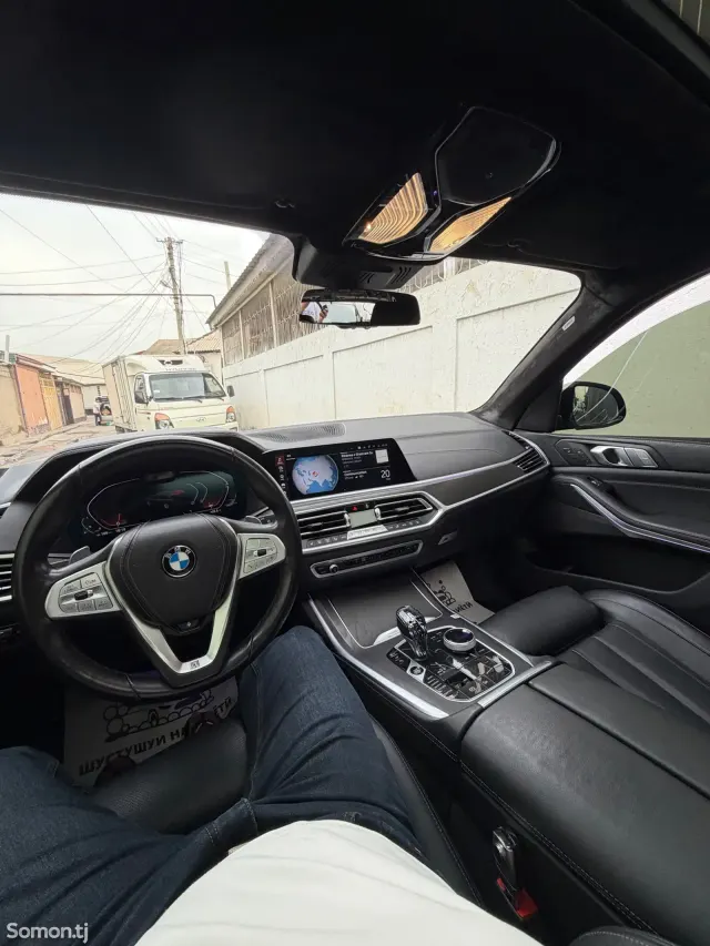 BMW X7 2022 · 4.0 AT