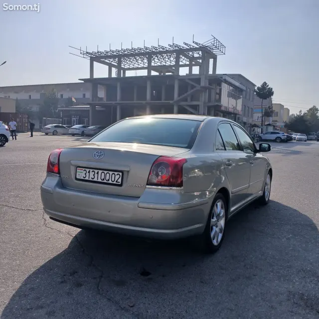 Toyota Avensis 2009 · 2.0 AT
