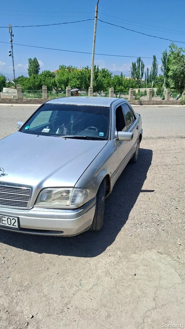 Mercedes-Benz C class 1996 · 2.0 AT