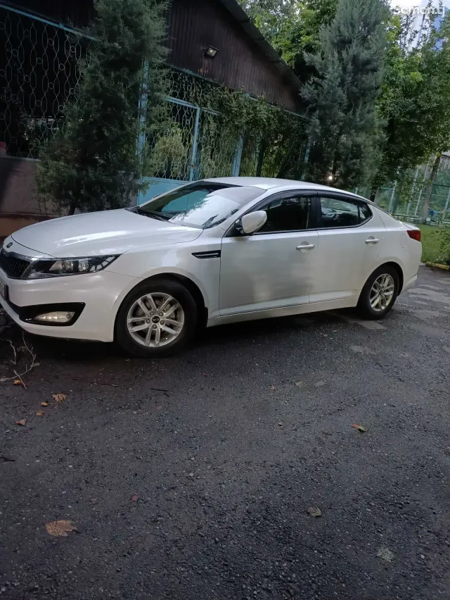 Kia Optima 2013 · 2.0 AT