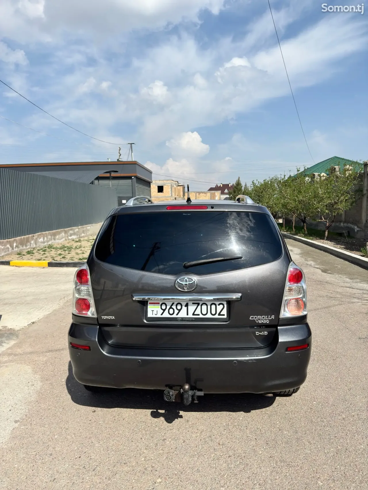 Toyota Corolla Verso 2009 · 2.2 MT