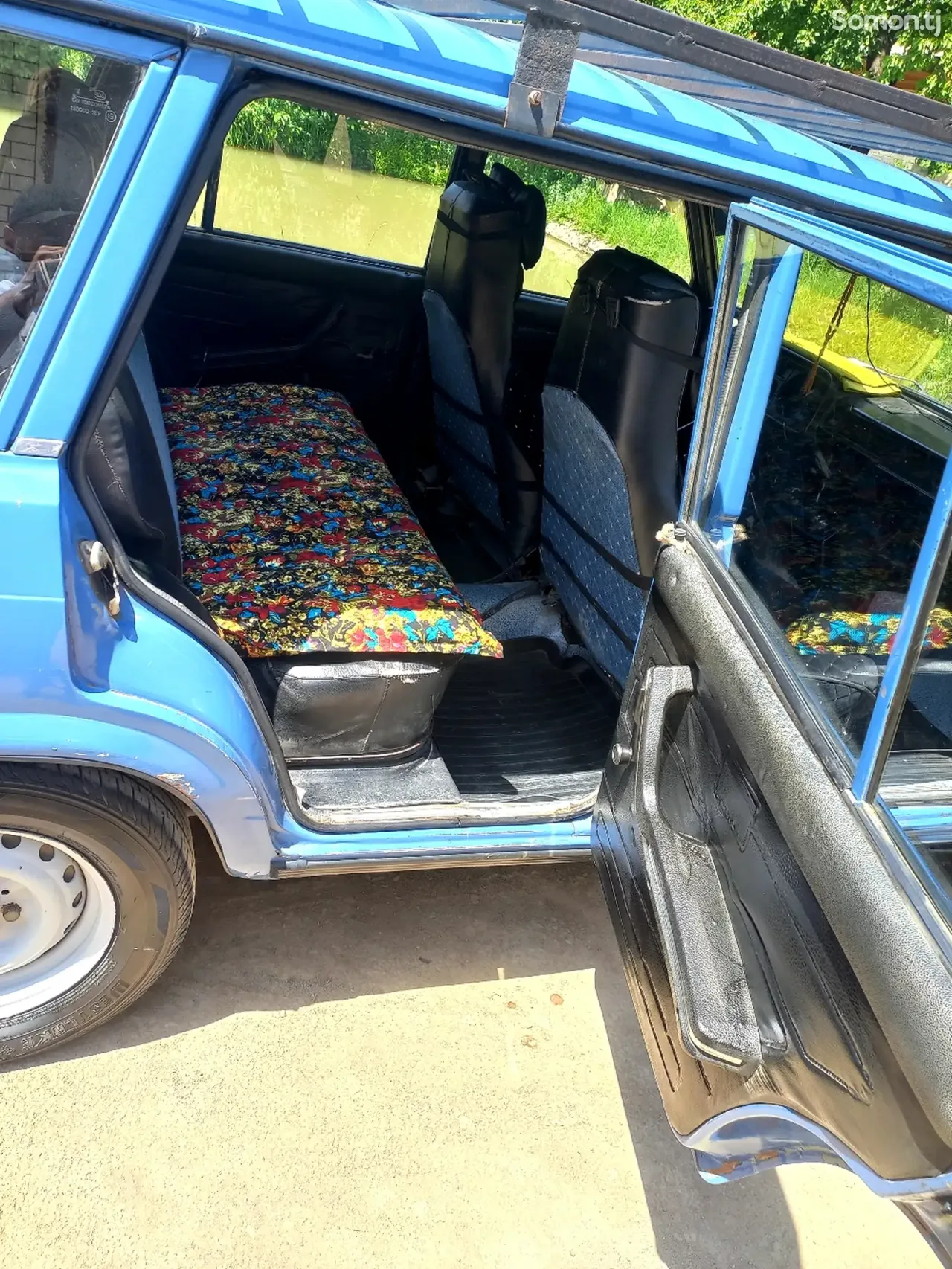 Lada (ВАЗ) 2104 1989 · 0.6 MT