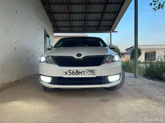 Skoda Rapid 2016 · 1.6 AT
