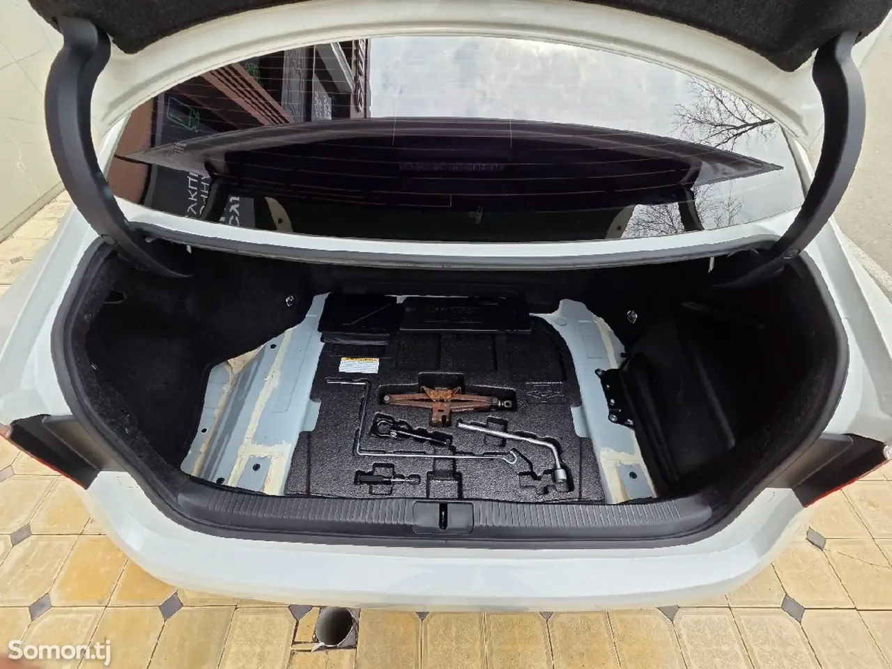 Lexus ES series 2015 · 2.5 AT
