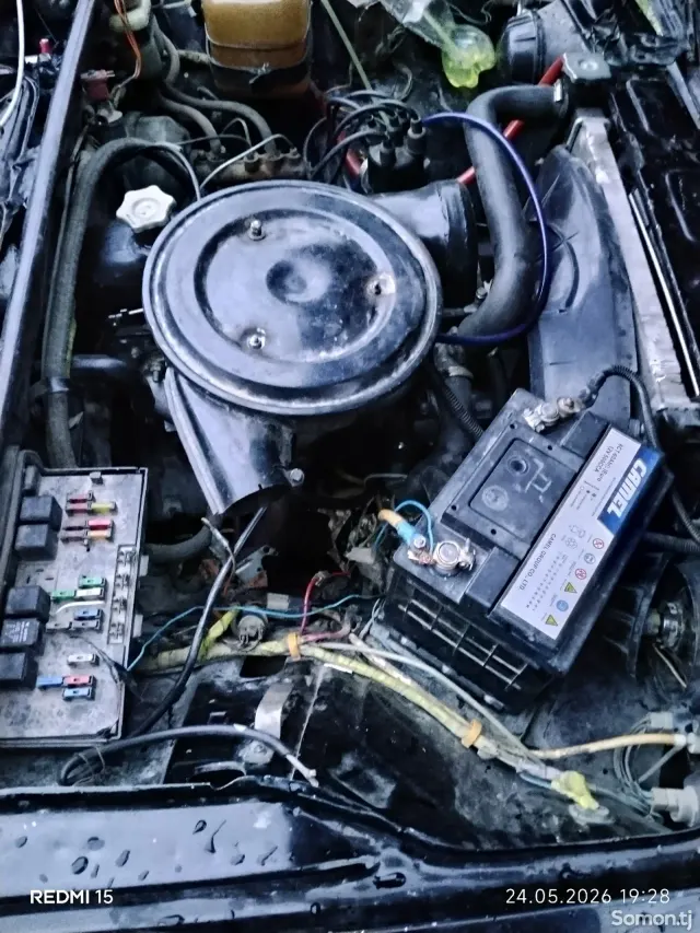 Lada (ВАЗ) 2105 2000 · 1.3 MT