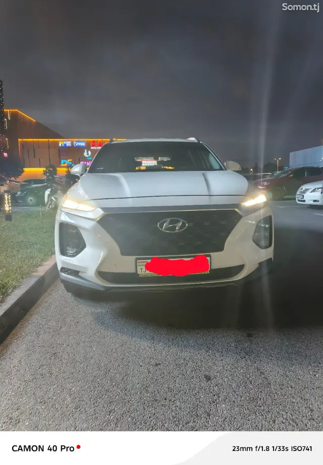 Hyundai Santa Fe 2018 · 2.0 AT