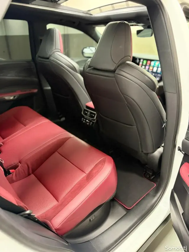Lexus RX series 2023 · 3.5 AT