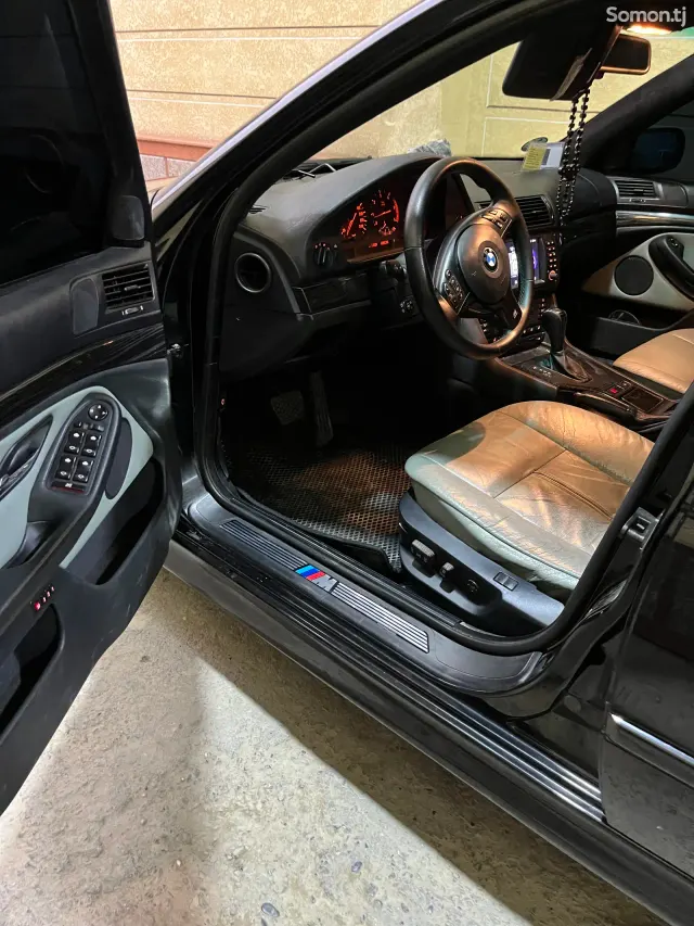 BMW 5 series 2001 · 3.0 AT