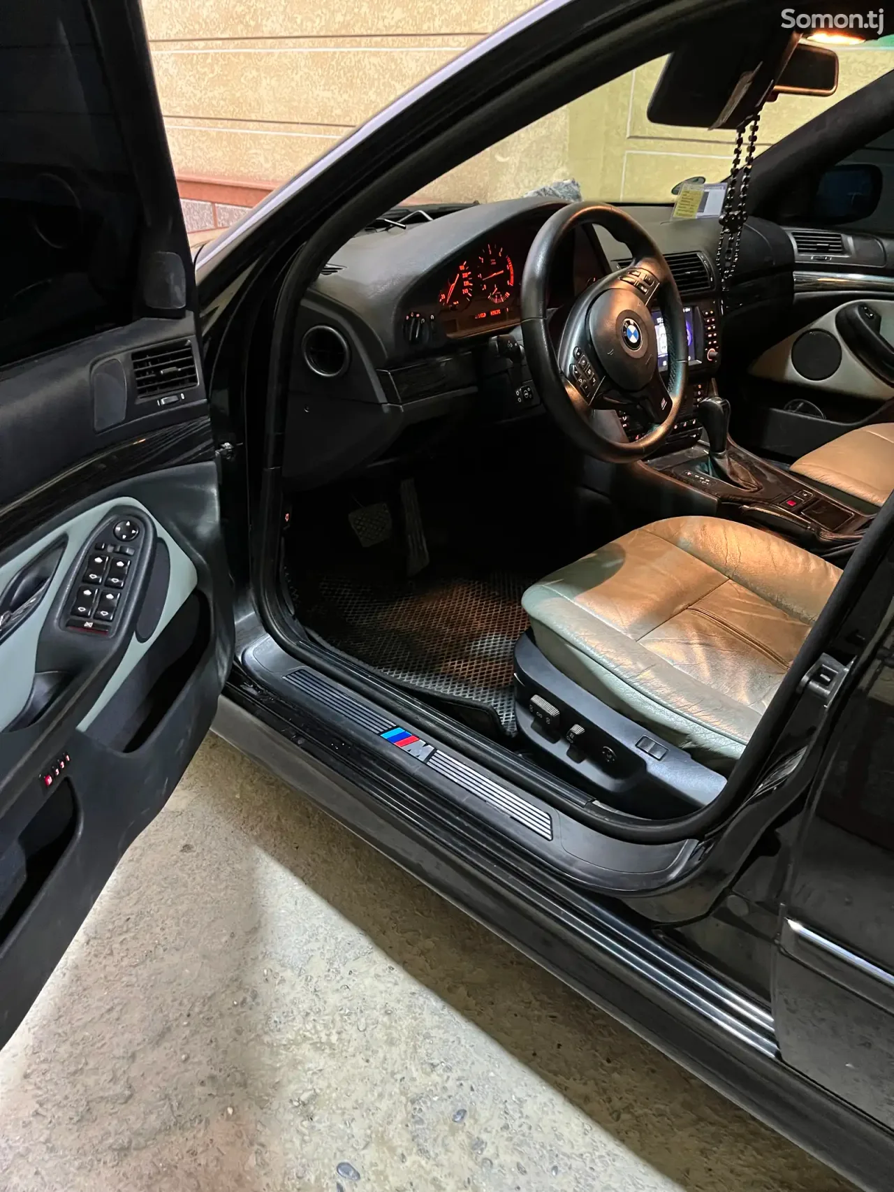 BMW 5 series 2001 · 3.0 AT