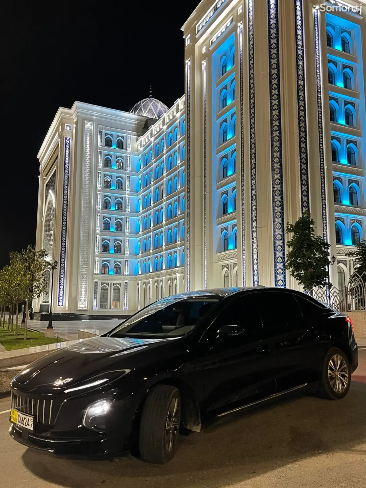 Hongqi H6 2025 · 2.0 AT