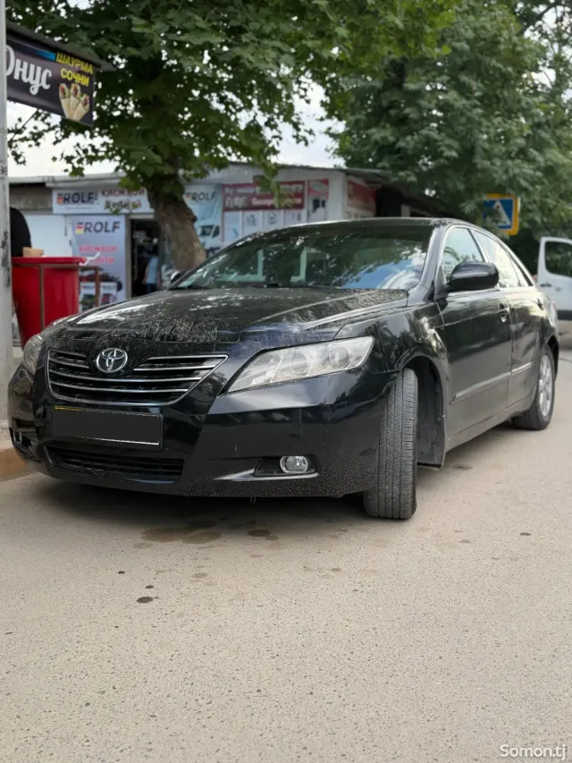Toyota Camry 2008 · 2.4 AT