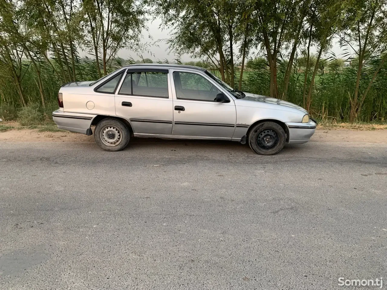 Daewoo Nexia 1996 · 1.6 MT