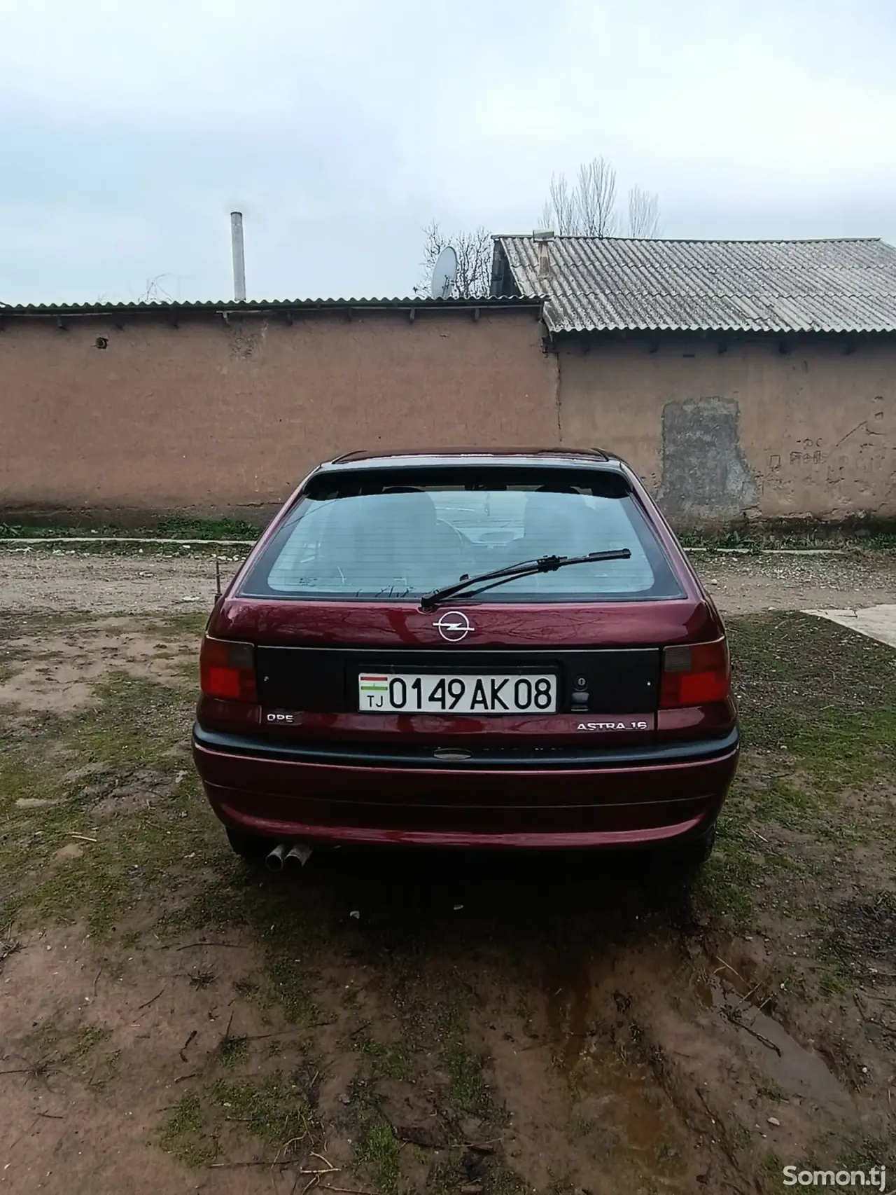 Opel Astra F 1996 · 1.6 MT