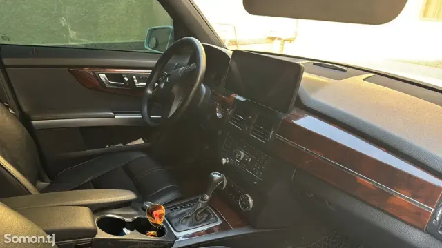 Mercedes-Benz GLK class 2011 · 2.2 AT