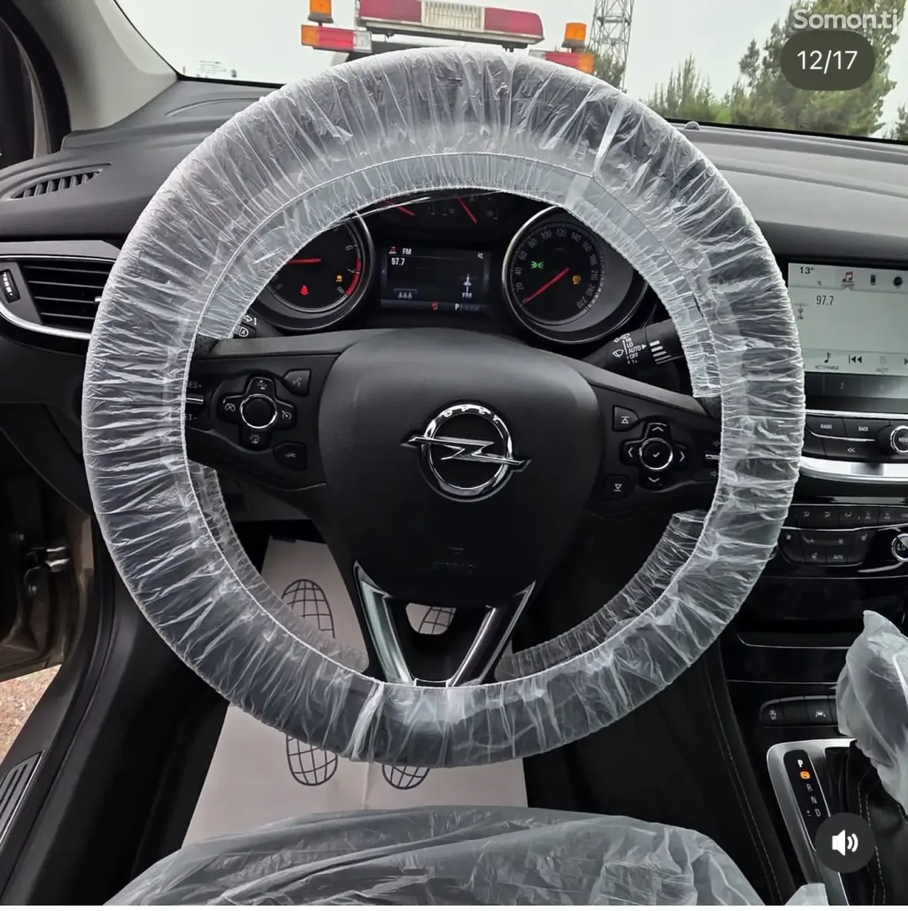 Opel Astra K 2016 · 1.4 AT