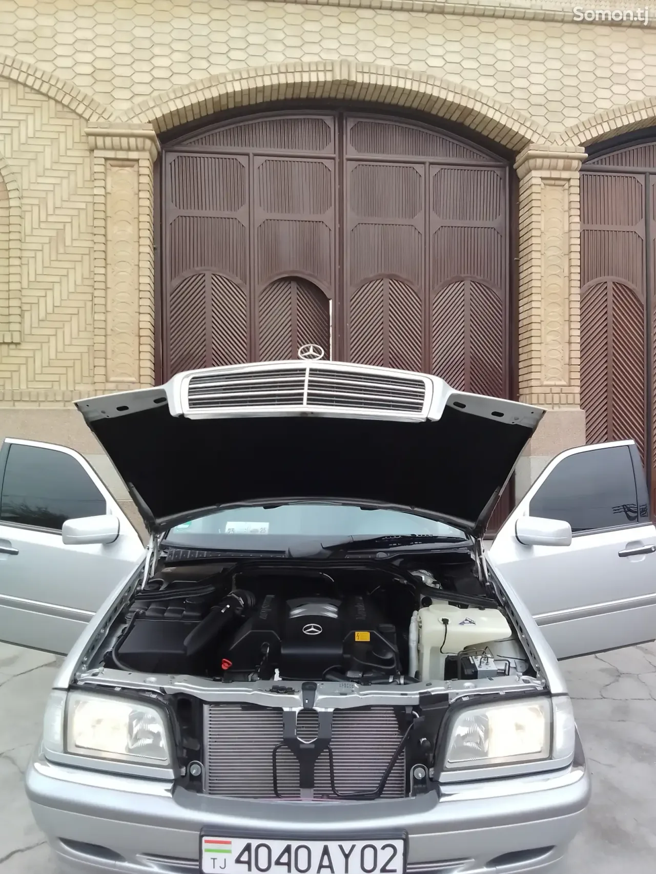 Mercedes-Benz C class 1999 · 2.4 AT