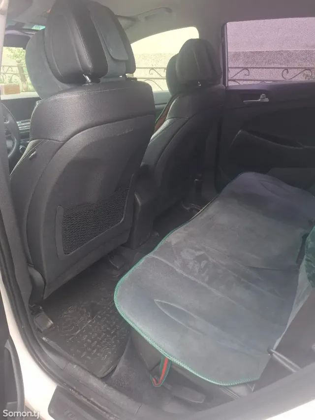 Hyundai Tucson 2018 · 2.0 AT