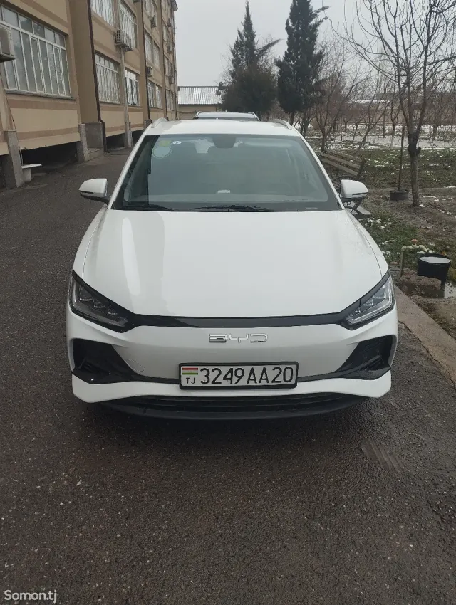 BYD E2 2024 · 2.0 AT