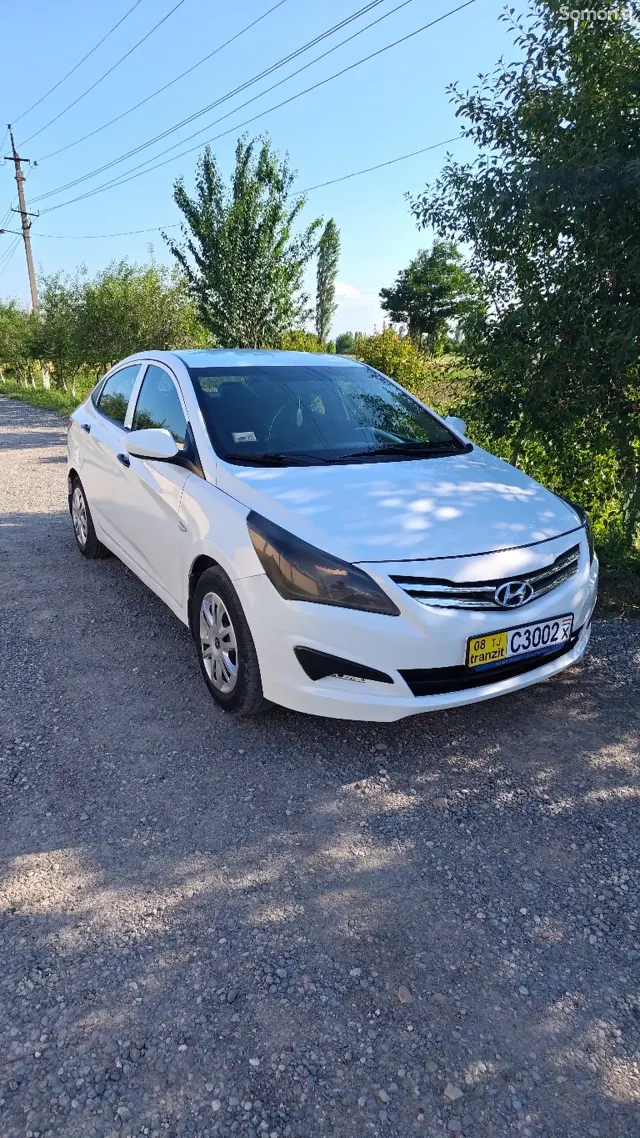 Hyundai Solaris 2016 · 1.4 MT