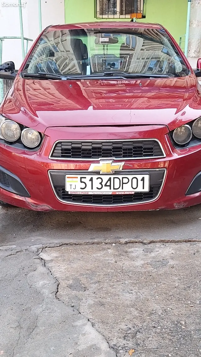 Chevrolet Aveo 2015 · 1.6 AT