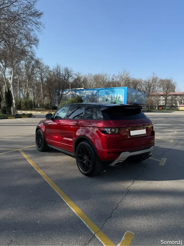 Land Rover Evoque 2012 · 2.2 AT