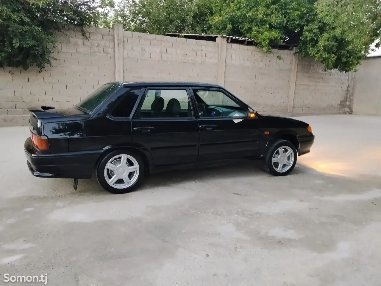 Lada (ВАЗ) 2115 2012 · 1.7 MT