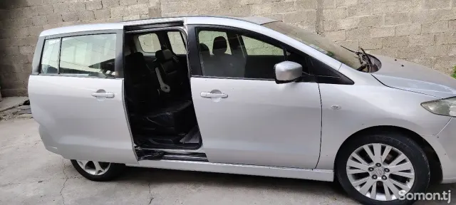 Mazda 5 2009 · 1.8 AT