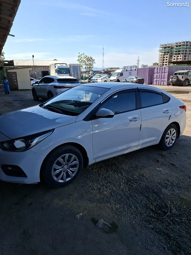 Hyundai Solaris 2019 · 1.6 AT