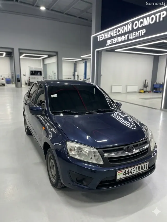 Lada (ВАЗ) Granta 2014 · MT