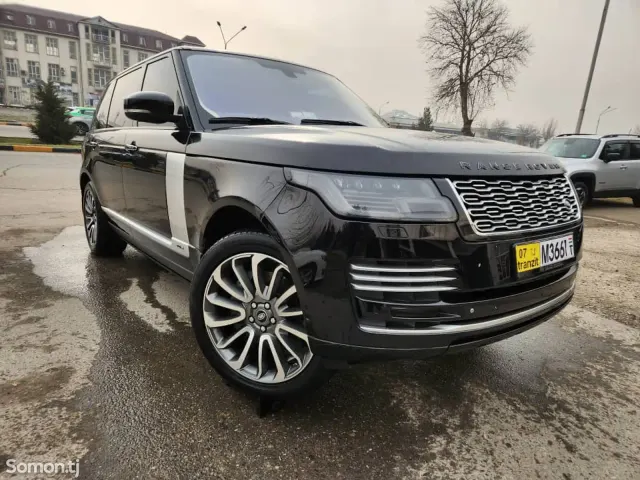 Land Rover Vogue 2017 · 5.0 AT
